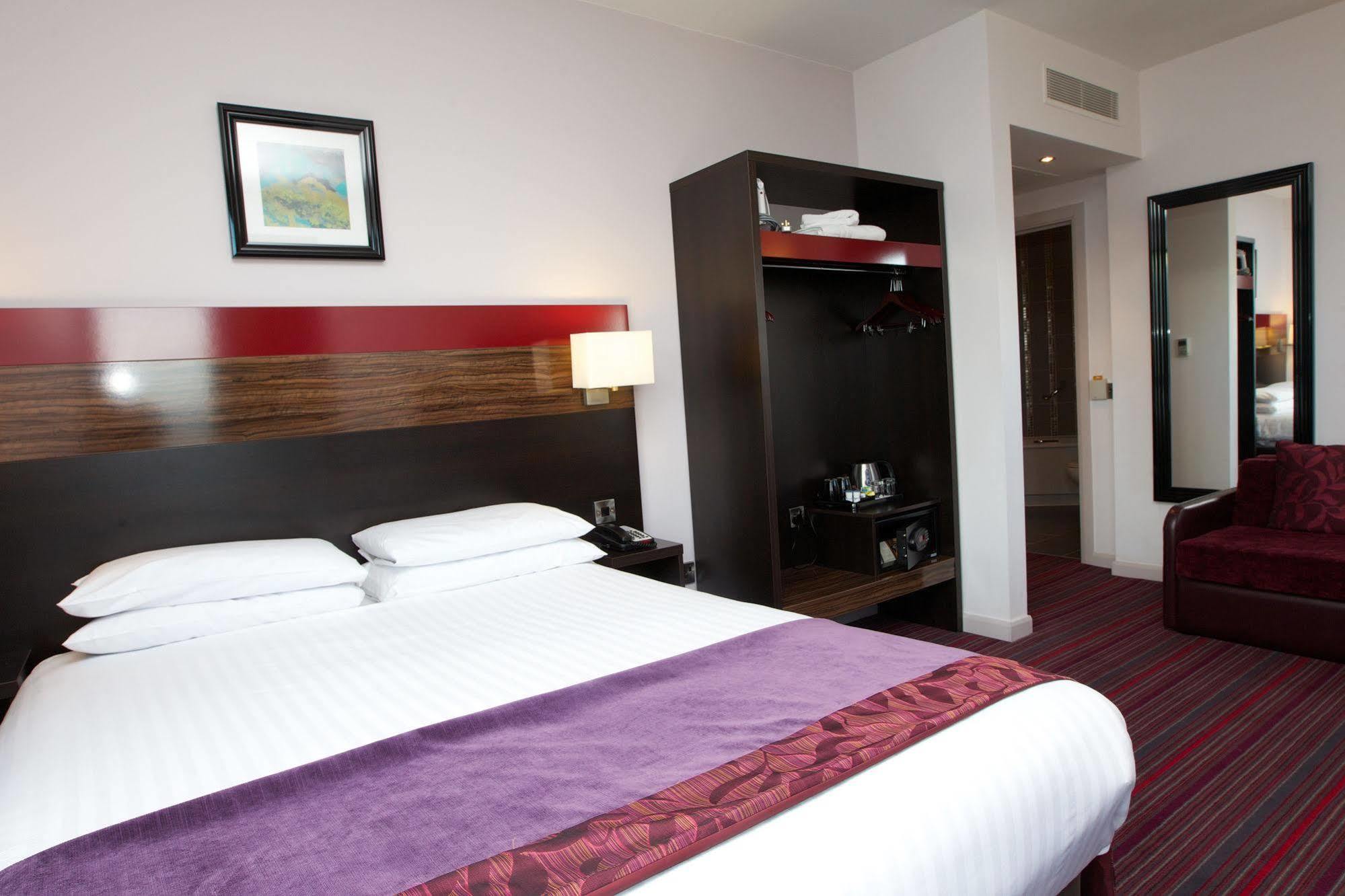 Hotel Clayton 4*